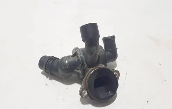 Audi Q5 SQ5 Thermostat 03L121111AD
