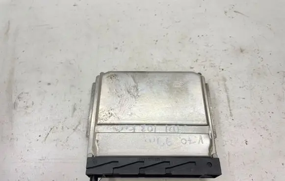 Volvo S70 V70 V70 XC Engine control unit/module 09470429B 28SA3886 0281001776