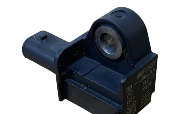 Mercedes-Benz C W205 Airbag deployment crash/impact sensor 2229051400