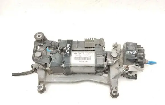 Porsche Cayenne (92A) Air suspension compressor/pump 7P0616006G