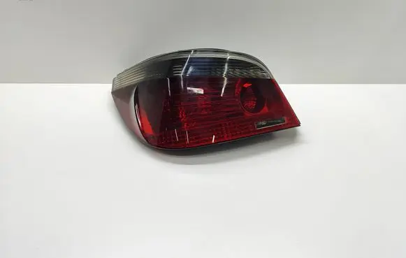 BMW 5 E60 E61 Rear/tail lights 6910767 0577952