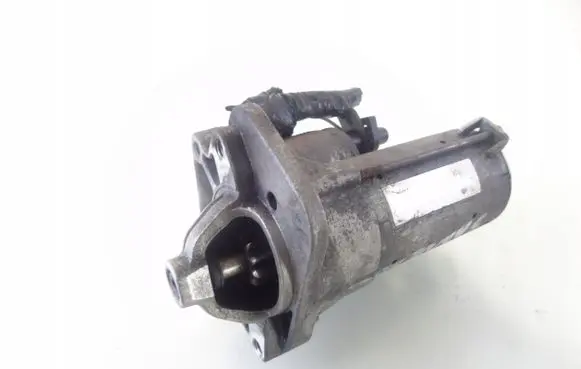Dacia Sandero Starter motor