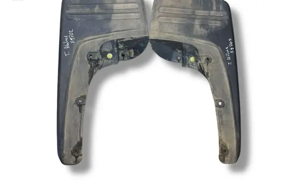 Toyota Hilux (AN10, AN20, AN30) Front mudguard 766220K110 76621OK110