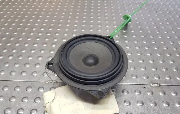 BMW 3 E90 E91 Front door speaker S26371352 9143147
