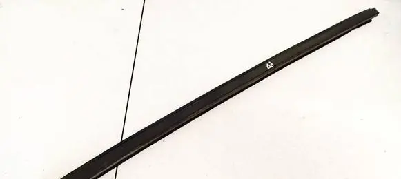 Saab 9-3 Ver2 Front door glass trim molding