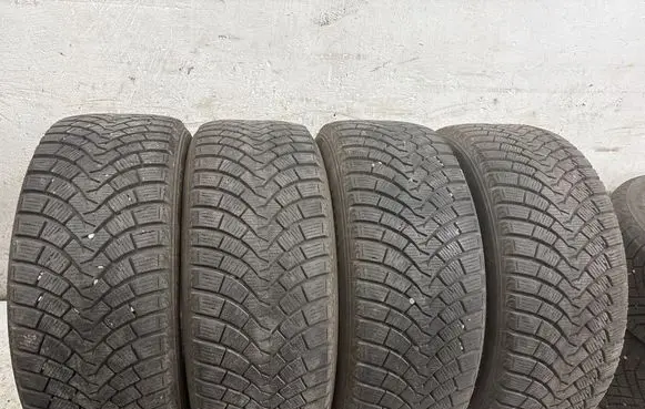 Volkswagen Golf II R16 winter tire FALKEN WINTERPEAK FSNOW1