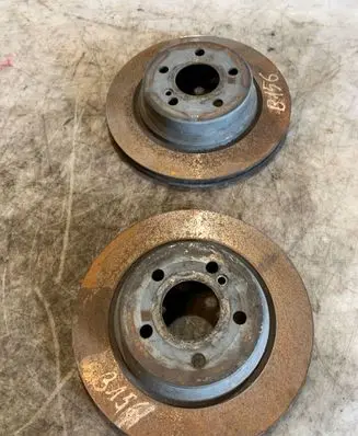 Mercedes-Benz E W211 Front brake disc