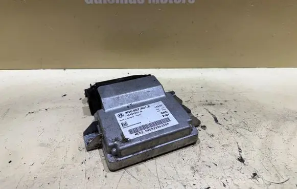 Volkswagen PASSAT B6 Hand brake control module 3C0907801E