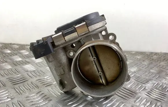 Dodge Durango Throttle valve 05184349AE