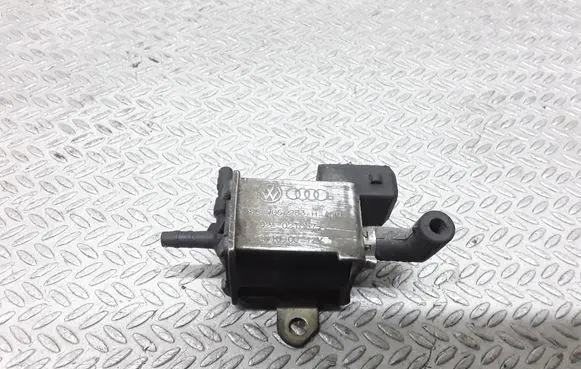 Audi A4 S4 B6 8E 8H Turbo solenoid valve 026906283H