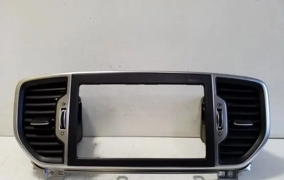 KIA Sportage Dash center air vent grill 84740F14200 97420F1000