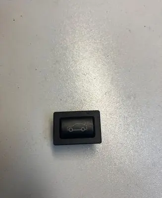 BMW 3 F30 F35 F31 Tailgate opening switch 9200316 011012