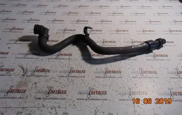 Opel Insignia A Engine coolant pipe/hose 13220138DA