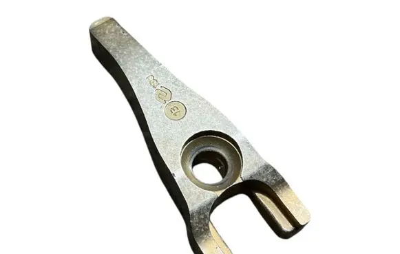 Ford Kuga II Fuel Injector clamp holder 