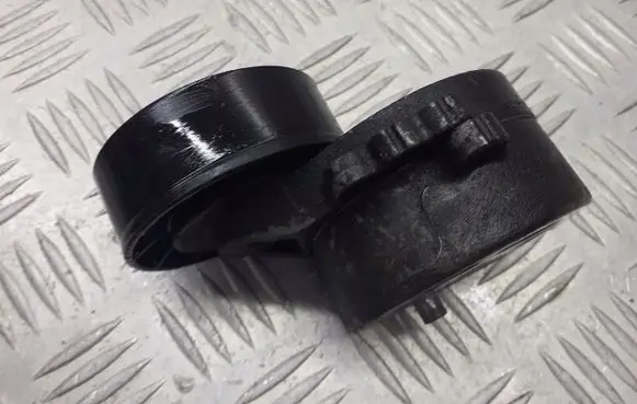 Peugeot 407 Alternator belt tensioner pulley 