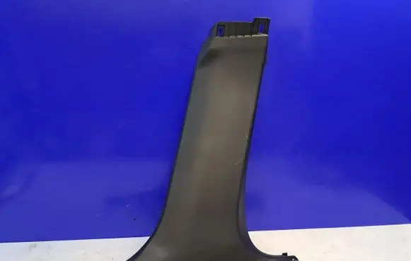(B) pillar trim (top)