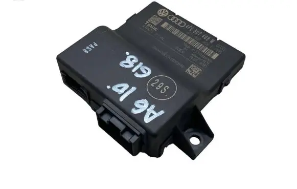 Audi A6 S6 C6 4F Gateway control module 4F0907468M 4F0907468F