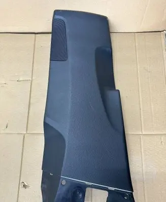 Audi Q7 4M (B) pillar trim (bottom) 4M0867239F