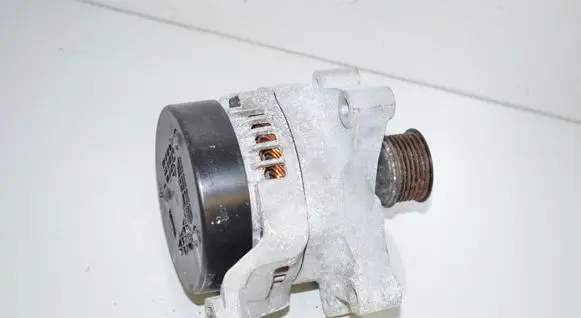 BMW 1 F40 Generator/alternator 8680374 12318680374 12318634124