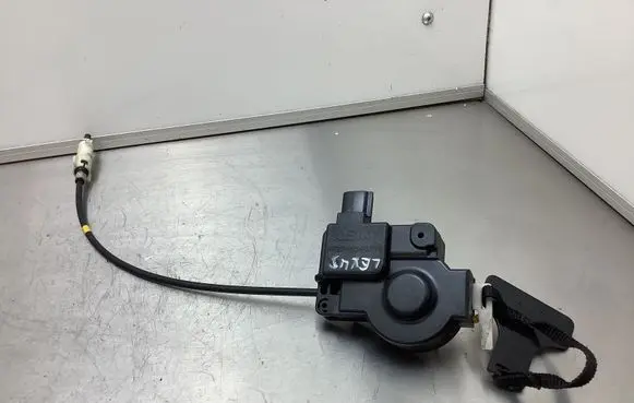 Lexus RX 330 - 350 - 400H Fuel tank cap lock motor PBTM15GF5