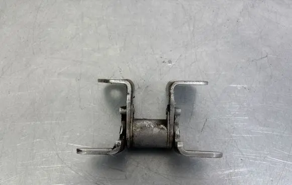 Jeep Grand Cherokee Rear door lower hinge