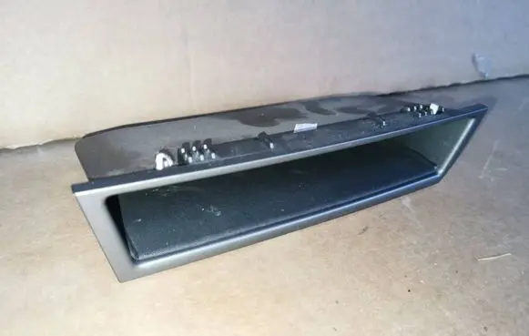 Opel Vectra C Dashboard storage box/compartment 24426049 769053620