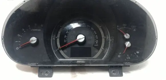 KIA Sportage Speedometer (instrument cluster) 940213U025