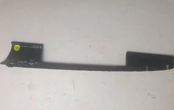 Dashboard glove box trim