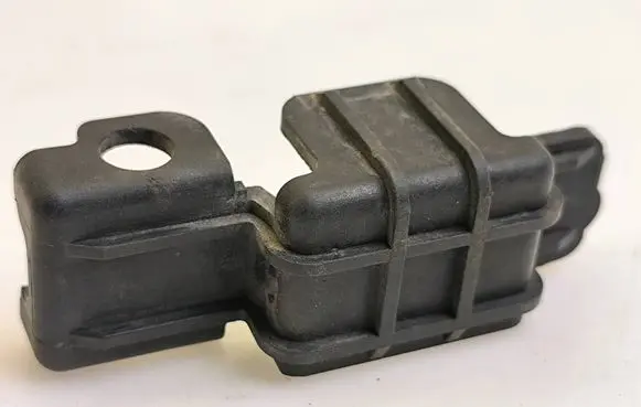 Audi A6 S6 C5 4B Radiator mount bracket 8D0260427 PA66GF30