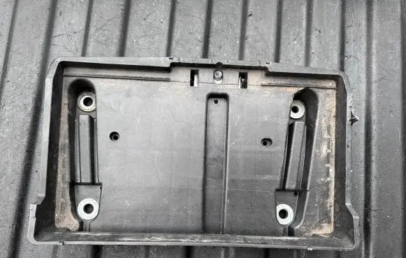 Mercedes-Benz C W205 Battery tray A2056200118