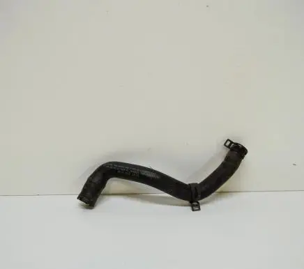 Mercedes-Benz CLA C117 X117 W117 Engine coolant pipe/hose A2465010258