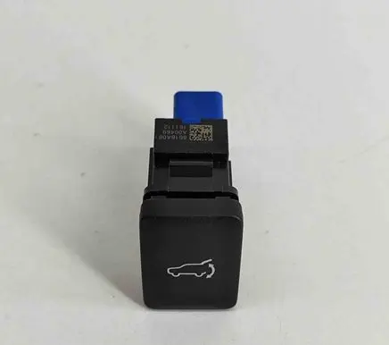 Mitsubishi Outlander Tailgate/boot open switch button 8616A081