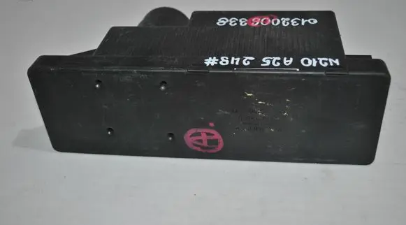 Mercedes-Benz E W210 Central locking vacuum pump 0132006338 2108000048
