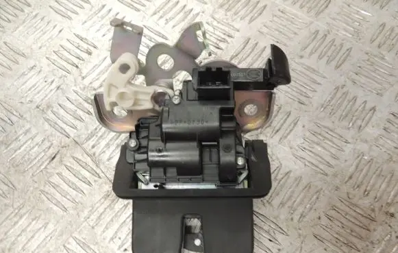 Seat Leon (5F) Tailgate/trunk/boot lock/catch/latch 5E0827505A