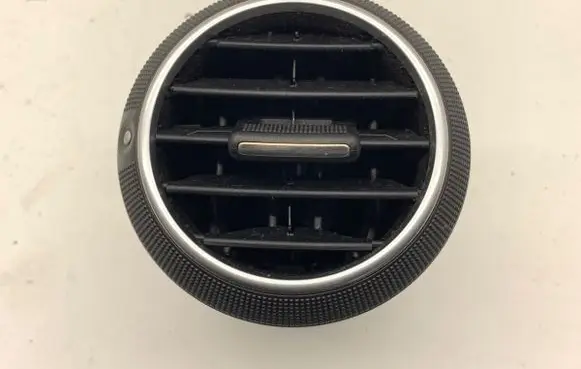 Dashboard side air vent grill/cover trim