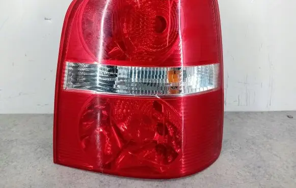 Volkswagen Touran I Rear/tail lights 1T0945258DHELLA