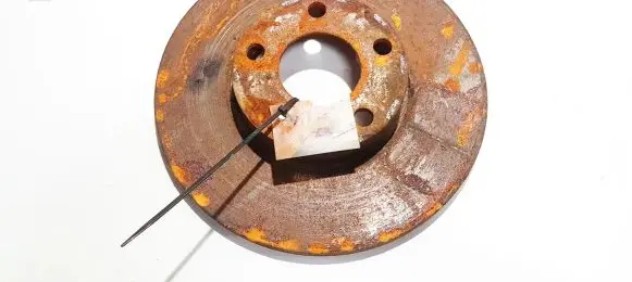 Audi A6 S6 C4 4A Front brake disc neventiliuojamas