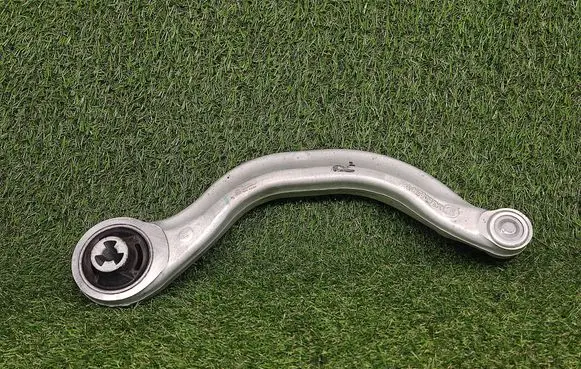 Tesla Model 3 Front control arm 104435900A