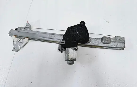 Citroen DS4 Front door window regulator with motor