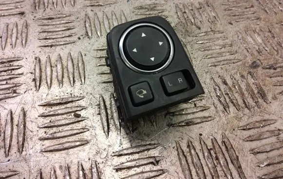 KIA Pro Cee'd III Wing mirror switch 93530J7000
