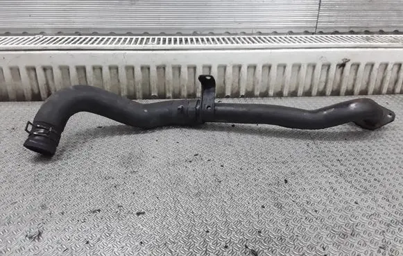 Nissan X-Trail T30 Engine coolant pipe/hose