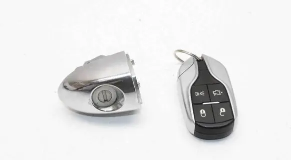 Maserati Quattroporte Ignition key/card 