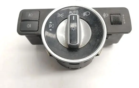 Mercedes-Benz C W204 Light switch