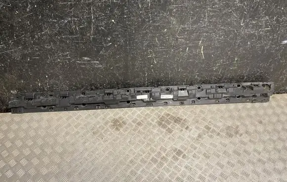 BMW X5 G05 Front sill (body part) 7425459