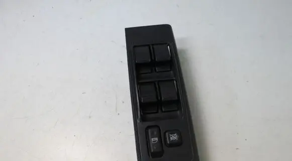 Toyota Corolla Verso E121 Electric window control switch