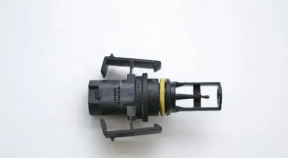 Mercedes-Benz C W205 Other devices A6511530028