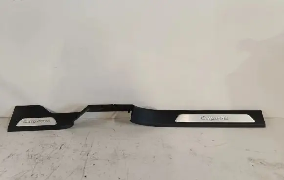 Porsche Cayenne (9Y0 9Y3) Front sill trim cover 760853846 760853846A