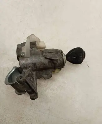 Toyota Auris 150 Ignition lock