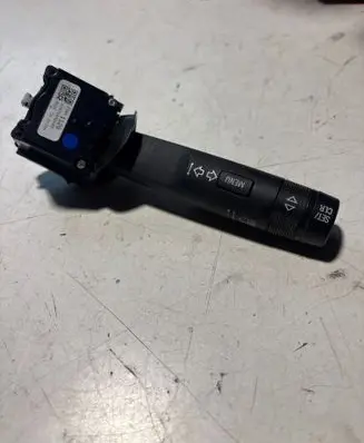 Opel Zafira C Indicator stalk 20941129 82870810489