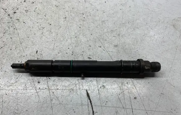 Audi A6 S6 C5 4B Fuel injector 059130201E 0432133836